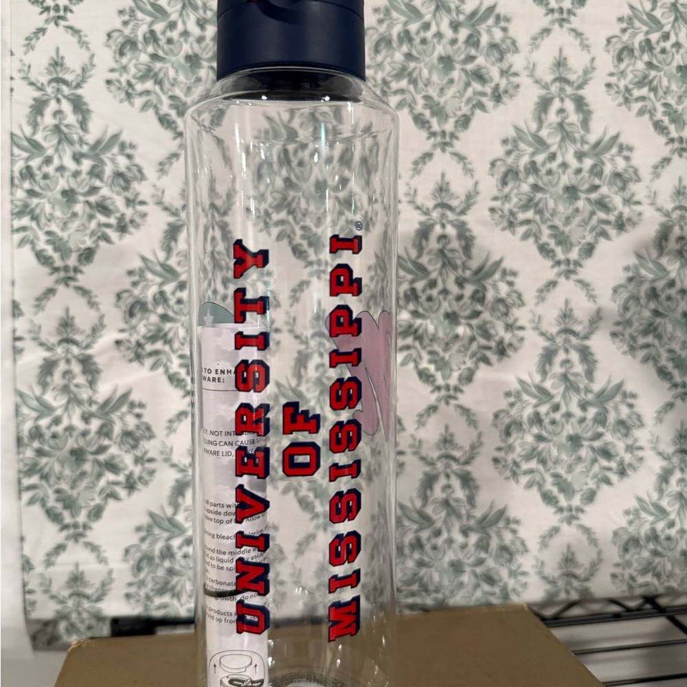 Starbucks Ole Miss Clear Plastic Water Bottle New with Tags